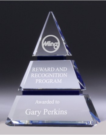 Crystal Pyramid Award 195mm